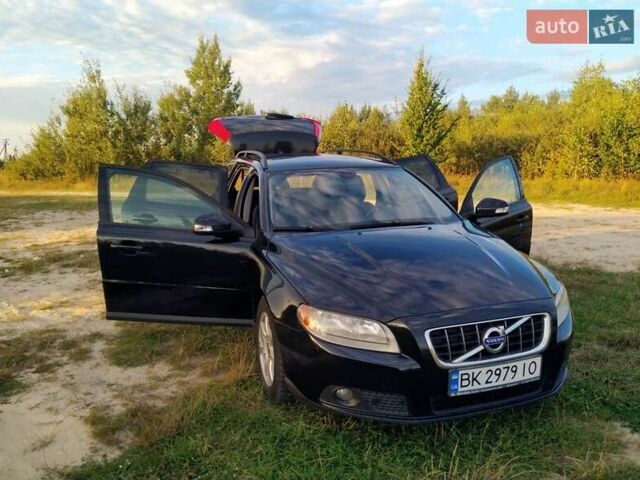Черный Вольво В70, объемом двигателя 1.56 л и пробегом 241 тыс. км за 9000 $, фото 14 на Automoto.ua