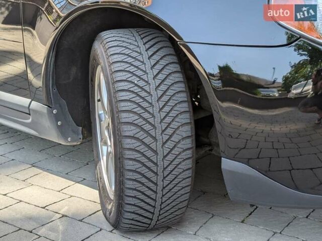 Черный Вольво В70, объемом двигателя 2 л и пробегом 339 тыс. км за 7599 $, фото 9 на Automoto.ua