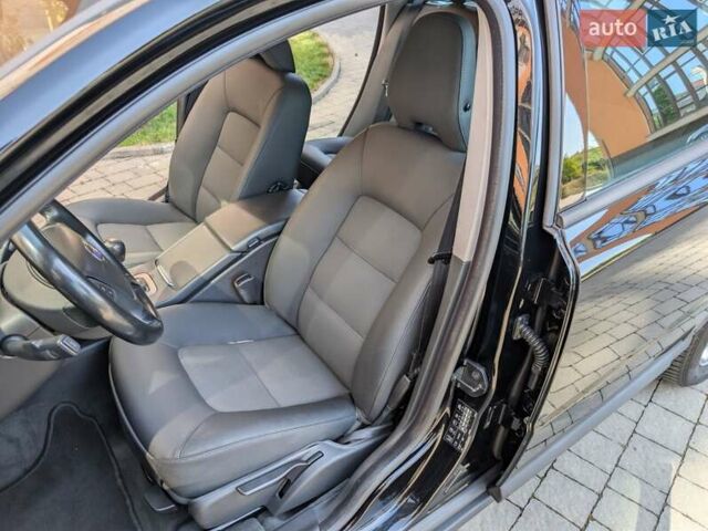 Черный Вольво В70, объемом двигателя 2 л и пробегом 339 тыс. км за 7599 $, фото 58 на Automoto.ua