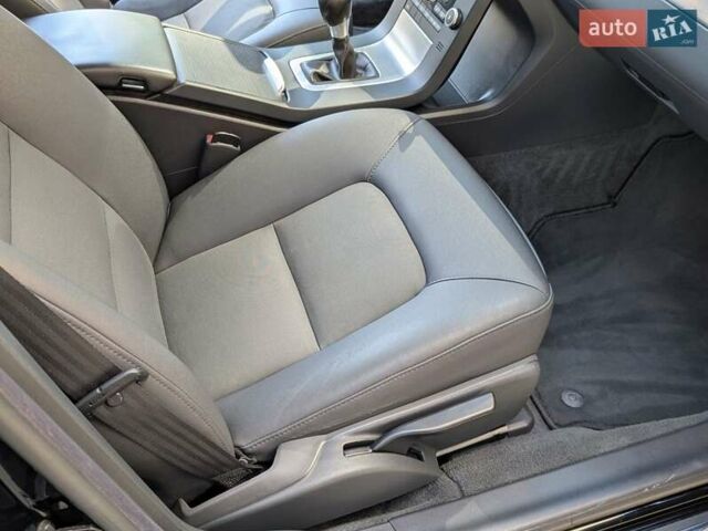 Черный Вольво В70, объемом двигателя 2 л и пробегом 339 тыс. км за 7599 $, фото 50 на Automoto.ua