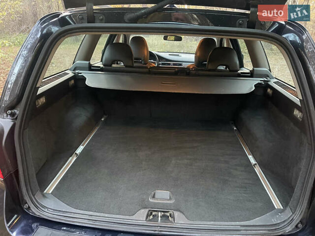 Черный Вольво В70, объемом двигателя 2.4 л и пробегом 180 тыс. км за 4700 $, фото 14 на Automoto.ua