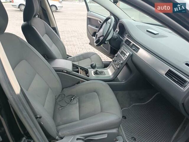 Чорний Вольво V70, об'ємом двигуна 1.98 л та пробігом 225 тис. км за 9000 $, фото 11 на Automoto.ua