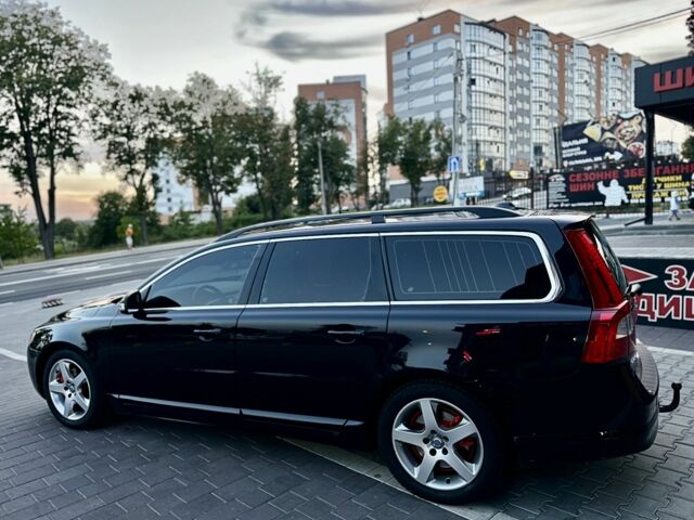 Черный Вольво В70, объемом двигателя 1.6 л и пробегом 230 тыс. км за 7950 $, фото 8 на Automoto.ua