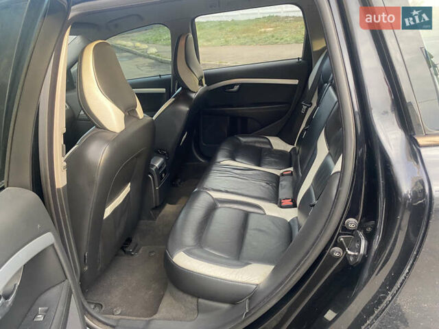 Черный Вольво В70, объемом двигателя 2 л и пробегом 323 тыс. км за 8500 $, фото 12 на Automoto.ua