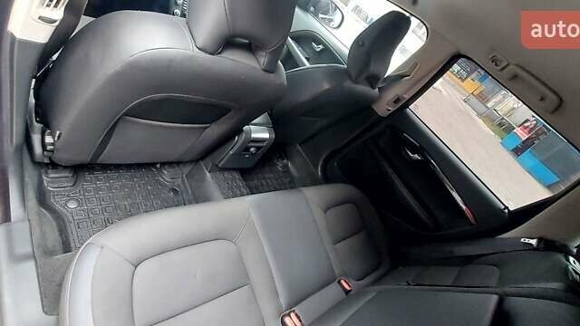 Черный Вольво В70, объемом двигателя 1.98 л и пробегом 280 тыс. км за 9950 $, фото 16 на Automoto.ua