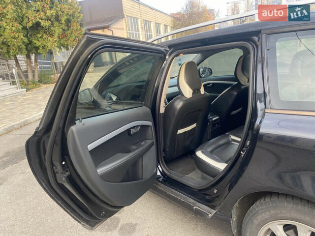 Черный Вольво В70, объемом двигателя 2 л и пробегом 323 тыс. км за 8500 $, фото 9 на Automoto.ua