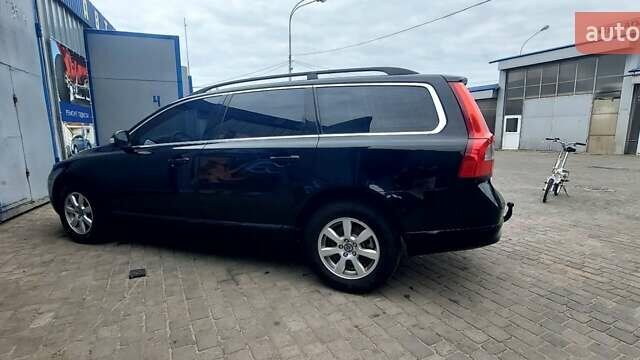 Черный Вольво В70, объемом двигателя 1.98 л и пробегом 280 тыс. км за 9950 $, фото 7 на Automoto.ua