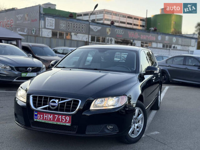 Черный Вольво В70, объемом двигателя 2 л и пробегом 238 тыс. км за 12800 $, фото 13 на Automoto.ua
