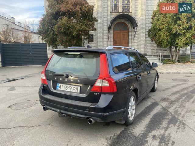 Черный Вольво В70, объемом двигателя 2 л и пробегом 323 тыс. км за 8500 $, фото 4 на Automoto.ua