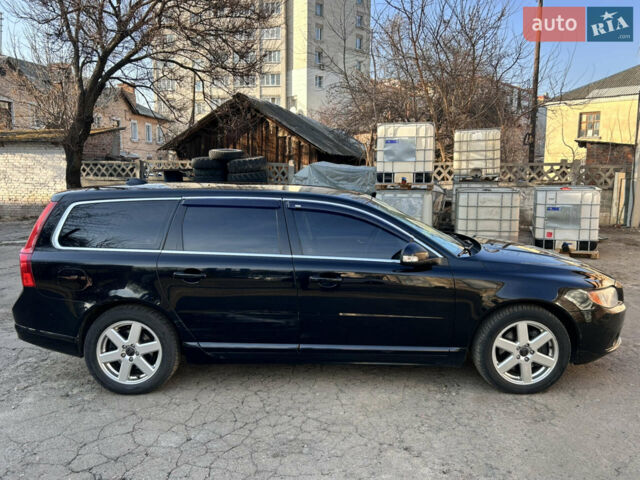 Черный Вольво В70, объемом двигателя 1.98 л и пробегом 395 тыс. км за 8500 $, фото 5 на Automoto.ua