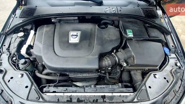 Черный Вольво В70, объемом двигателя 1.98 л и пробегом 280 тыс. км за 9950 $, фото 22 на Automoto.ua