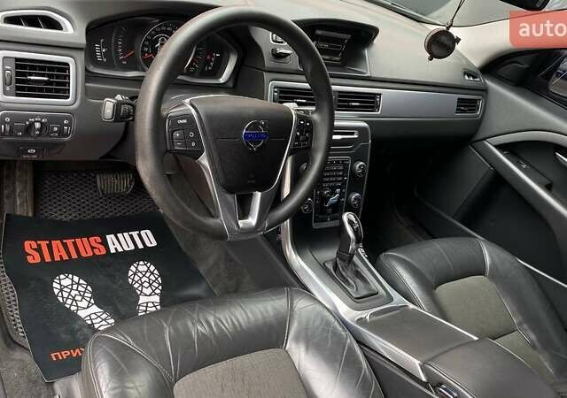 Черный Вольво В70, объемом двигателя 1.56 л и пробегом 310 тыс. км за 9100 $, фото 11 на Automoto.ua