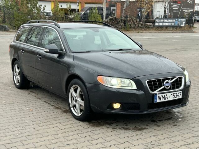Чорний Вольво V70, об'ємом двигуна 2 л та пробігом 300 тис. км за 3250 $, фото 6 на Automoto.ua