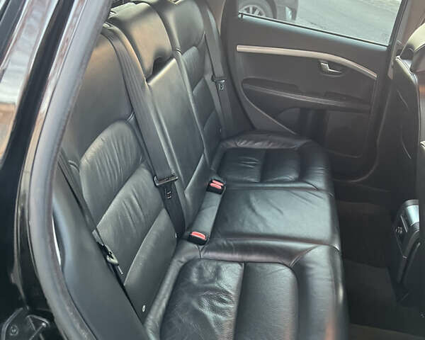 Черный Вольво В70, объемом двигателя 2.4 л и пробегом 288 тыс. км за 15490 $, фото 31 на Automoto.ua