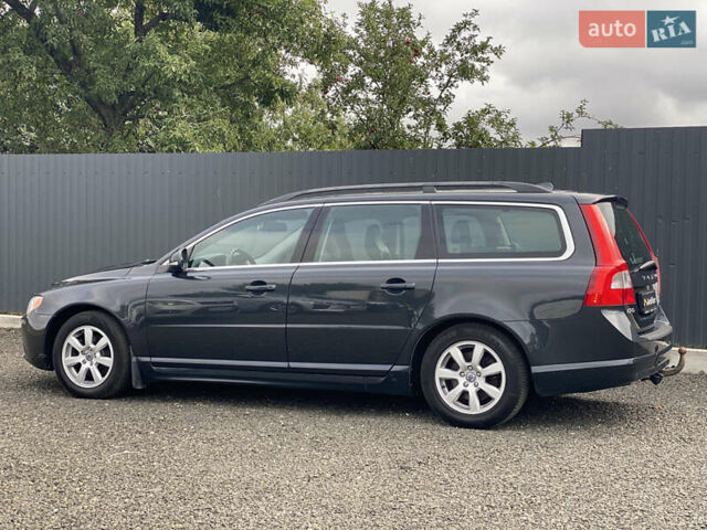 Чорний Вольво V70, об'ємом двигуна 1.6 л та пробігом 235 тис. км за 9300 $, фото 67 на Automoto.ua