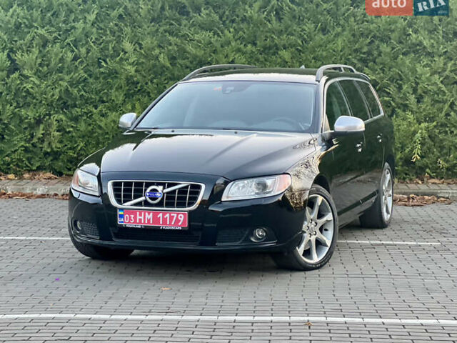 Черный Вольво В70, объемом двигателя 2.4 л и пробегом 288 тыс. км за 15490 $, фото 4 на Automoto.ua