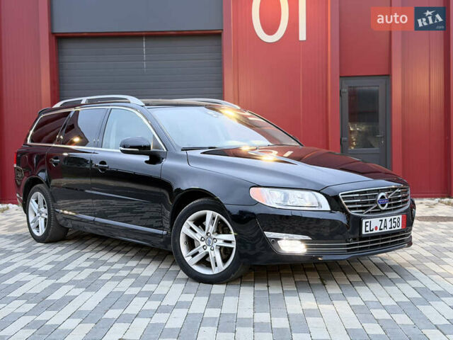 Чорний Вольво V70, об'ємом двигуна 2 л та пробігом 266 тис. км за 15500 $, фото 3 на Automoto.ua