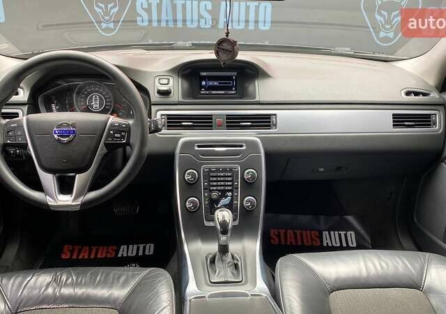 Черный Вольво В70, объемом двигателя 1.56 л и пробегом 310 тыс. км за 9100 $, фото 27 на Automoto.ua