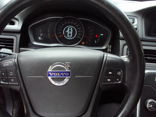 Черный Вольво В70, объемом двигателя 2 л и пробегом 220 тыс. км за 11500 $, фото 7 на Automoto.ua