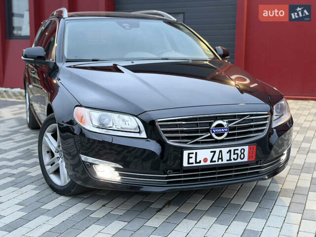 Чорний Вольво V70, об'ємом двигуна 2 л та пробігом 266 тис. км за 15500 $, фото 1 на Automoto.ua