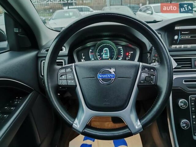 Черный Вольво В70, объемом двигателя 2 л и пробегом 215 тыс. км за 15500 $, фото 8 на Automoto.ua