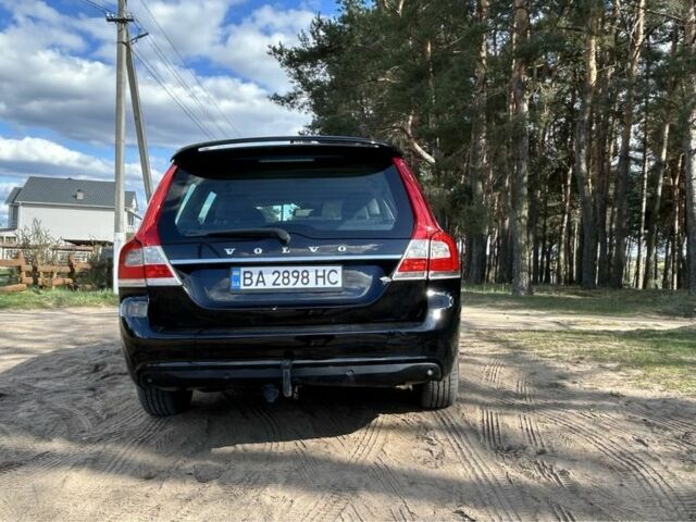 Черный Вольво В70, объемом двигателя 2 л и пробегом 200 тыс. км за 10100 $, фото 2 на Automoto.ua