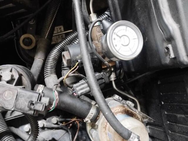 Черный Вольво В70, объемом двигателя 2 л и пробегом 190 тыс. км за 11357 $, фото 14 на Automoto.ua