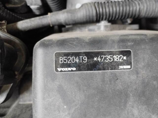 Черный Вольво В70, объемом двигателя 2 л и пробегом 190 тыс. км за 11357 $, фото 13 на Automoto.ua