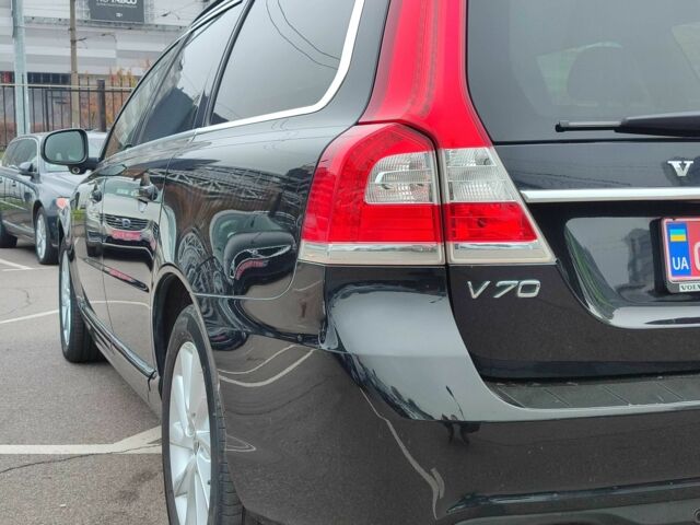 Черный Вольво В70, объемом двигателя 2 л и пробегом 215 тыс. км за 15500 $, фото 8 на Automoto.ua