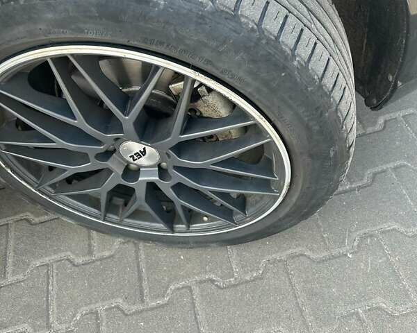 Чорний Вольво V70, об'ємом двигуна 2 л та пробігом 254 тис. км за 14500 $, фото 11 на Automoto.ua