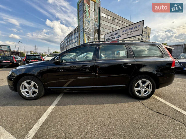 Черный Вольво В70, объемом двигателя 2 л и пробегом 230 тыс. км за 14999 $, фото 51 на Automoto.ua