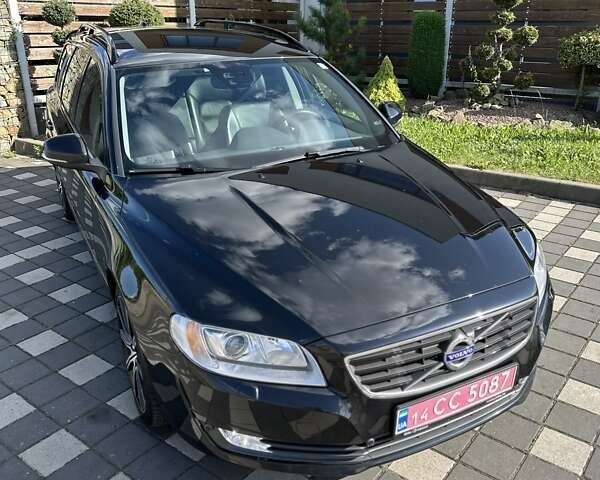 Чорний Вольво V70, об'ємом двигуна 1.6 л та пробігом 214 тис. км за 11999 $, фото 5 на Automoto.ua