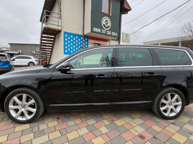 Чорний Вольво V70, об'ємом двигуна 2 л та пробігом 255 тис. км за 13500 $, фото 3 на Automoto.ua