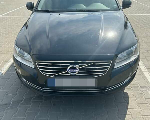 Чорний Вольво V70, об'ємом двигуна 2 л та пробігом 254 тис. км за 14500 $, фото 8 на Automoto.ua