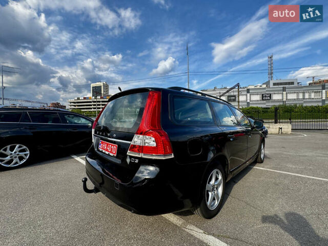 Черный Вольво В70, объемом двигателя 2 л и пробегом 230 тыс. км за 14999 $, фото 54 на Automoto.ua