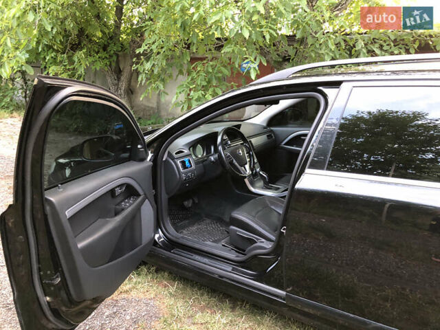 Черный Вольво В70, объемом двигателя 1.97 л и пробегом 280 тыс. км за 7300 $, фото 5 на Automoto.ua