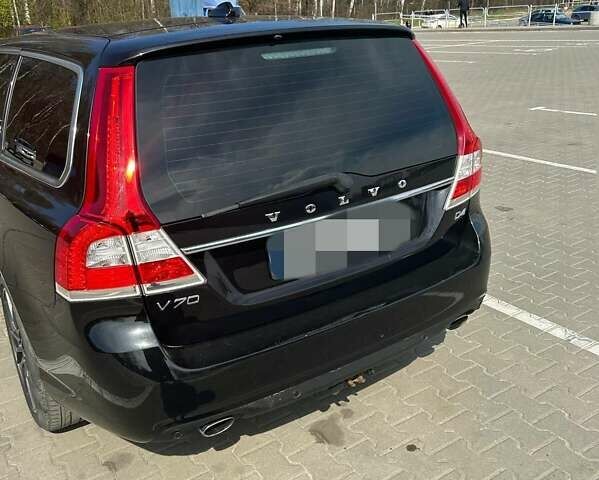 Чорний Вольво V70, об'ємом двигуна 2 л та пробігом 254 тис. км за 14500 $, фото 4 на Automoto.ua
