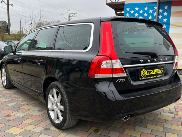 Чорний Вольво V70, об'ємом двигуна 2 л та пробігом 255 тис. км за 13500 $, фото 4 на Automoto.ua