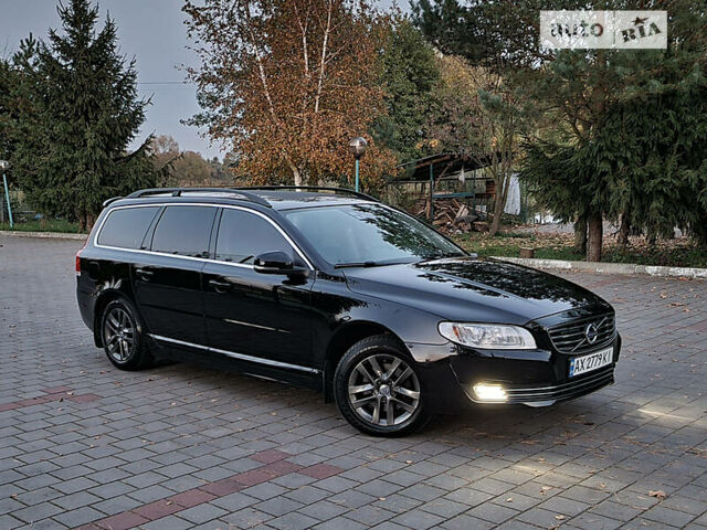 Чорний Вольво V70, об'ємом двигуна 2 л та пробігом 260 тис. км за 9900 $, фото 14 на Automoto.ua