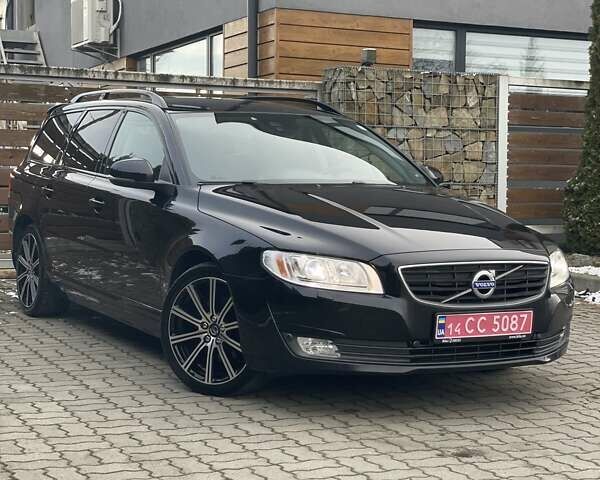 Черный Вольво В70, объемом двигателя 1.6 л и пробегом 213 тыс. км за 12555 $, фото 12 на Automoto.ua