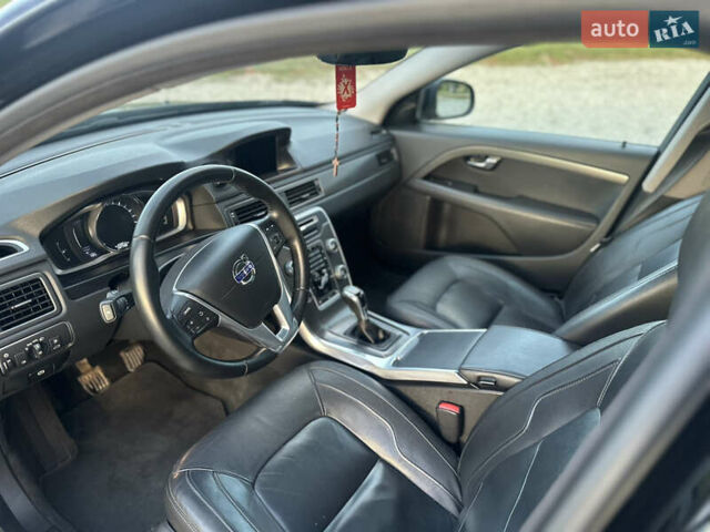 Вольво В70 2016 в Ивано-Франковске на Automoto.ua Черный Вольво В70, объемом двигателя 2 л и пробегом 241 тыс. км за 12000 $, фото 11 на Automoto.ua