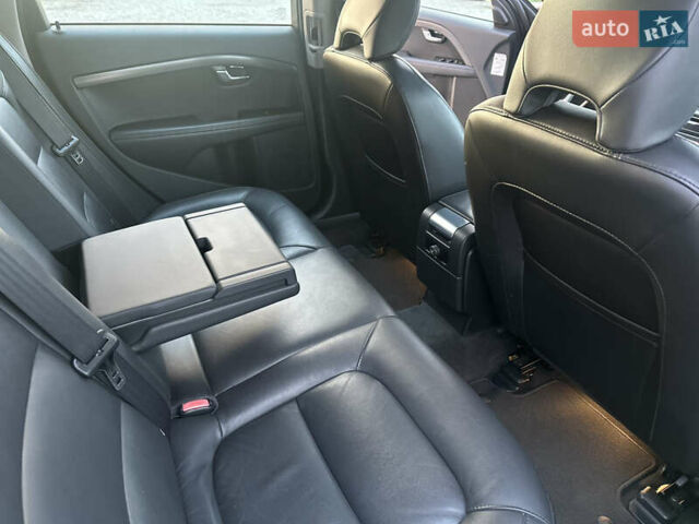 Вольво В70 2016 в Ивано-Франковске на Automoto.ua Черный Вольво В70, объемом двигателя 2 л и пробегом 241 тыс. км за 12000 $, фото 24 на Automoto.ua