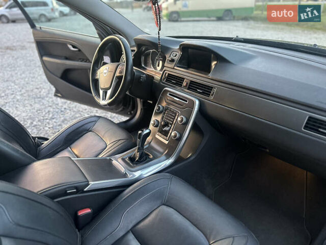 Вольво В70 2016 в Ивано-Франковске на Automoto.ua Черный Вольво В70, объемом двигателя 2 л и пробегом 241 тыс. км за 12000 $, фото 27 на Automoto.ua