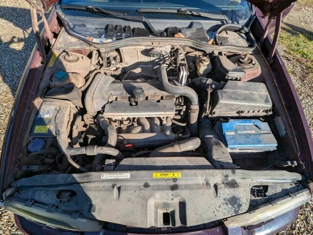 Фиолетовый Вольво В70, объемом двигателя 2.4 л и пробегом 380 тыс. км за 2608 $, фото 18 на Automoto.ua