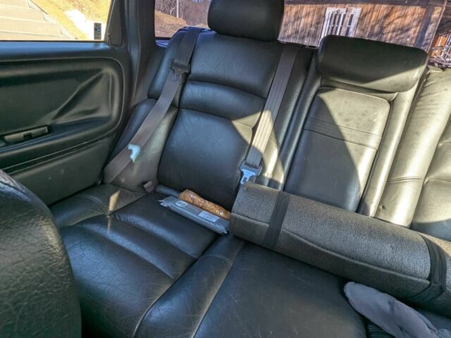 Фиолетовый Вольво В70, объемом двигателя 2.4 л и пробегом 380 тыс. км за 2608 $, фото 11 на Automoto.ua