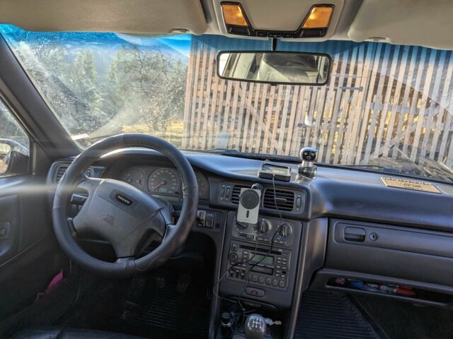 Фиолетовый Вольво В70, объемом двигателя 2.4 л и пробегом 380 тыс. км за 2608 $, фото 15 на Automoto.ua