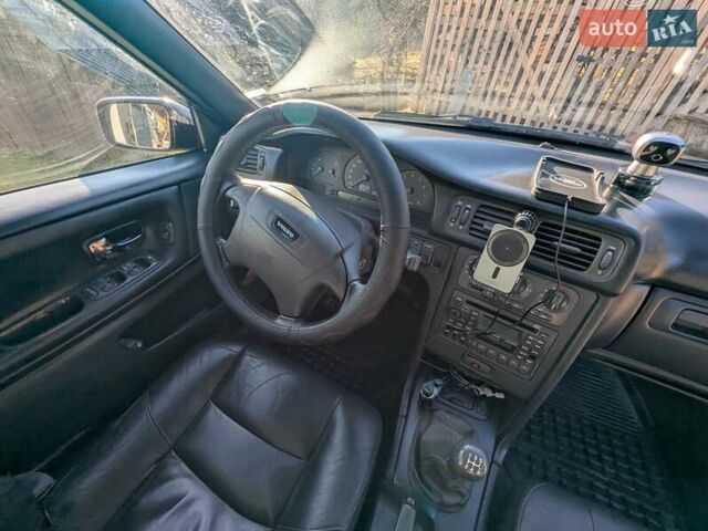 Фиолетовый Вольво В70, объемом двигателя 2.4 л и пробегом 360 тыс. км за 3000 $, фото 10 на Automoto.ua