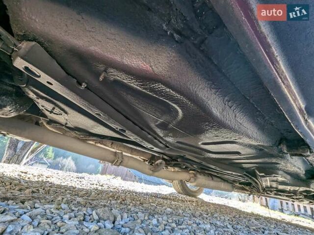 Фиолетовый Вольво В70, объемом двигателя 2.4 л и пробегом 360 тыс. км за 3000 $, фото 15 на Automoto.ua