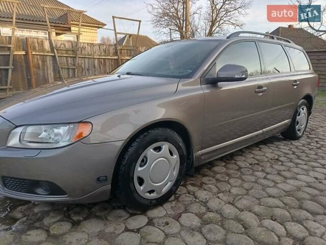 Коричневий Вольво V70, об'ємом двигуна 2 л та пробігом 297 тис. км за 6900 $, фото 9 на Automoto.ua