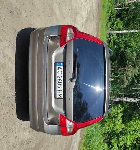 Коричневий Вольво V70, об'ємом двигуна 2 л та пробігом 303 тис. км за 9000 $, фото 4 на Automoto.ua
